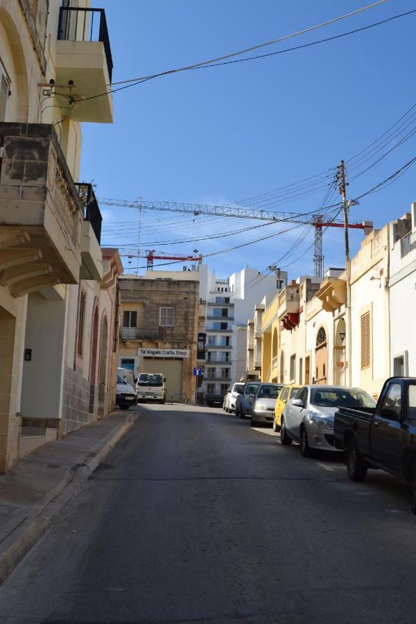 Mellieha Town Centre Bright & Spacious 3 Bedroom Apartment Eksteriør billede