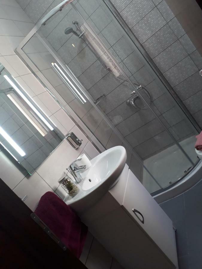 Mellieha Town Centre Bright & Spacious 3 Bedroom Apartment Eksteriør billede