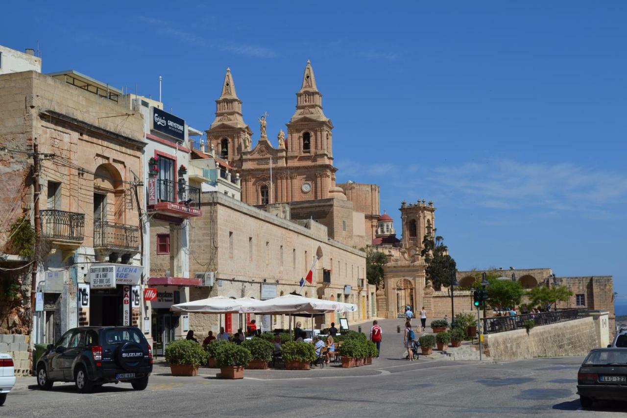 Mellieha Town Centre Bright & Spacious 3 Bedroom Apartment Eksteriør billede